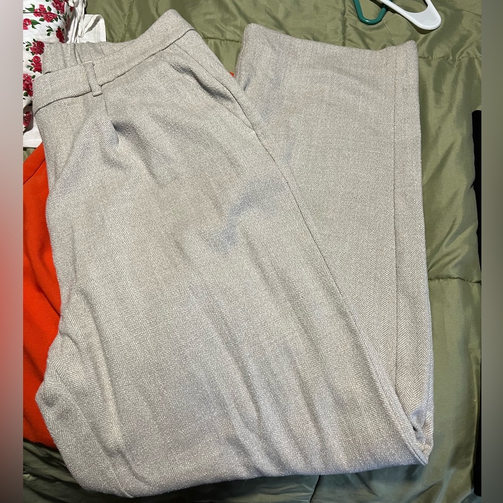Old Navy women’s Light Gray Dress Pants